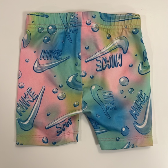 Nike Bike Shorts - Picture 3 of 3